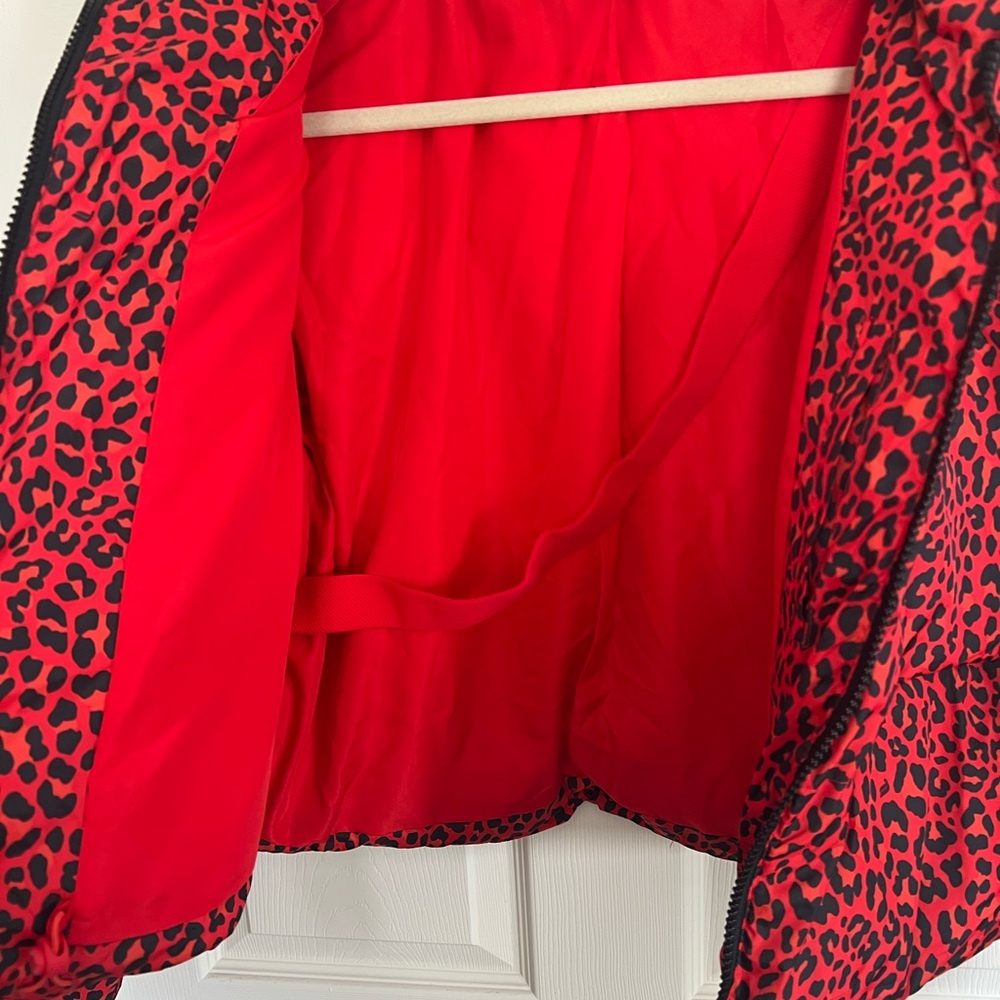 Fabletics Red Leopard Print Cropped Puffer Jacket… - image 3